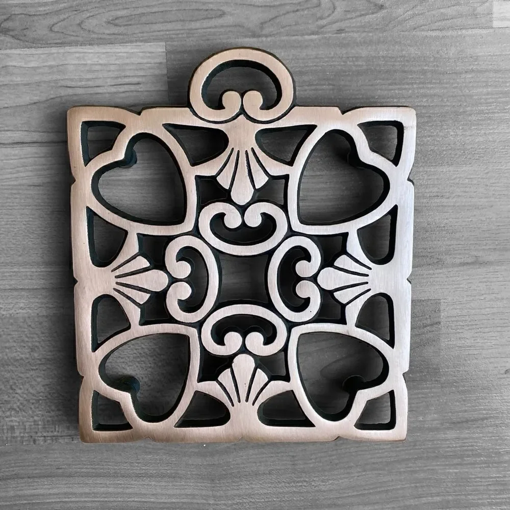 Pampered Chef Round Up From The Heart 2008 Metal Trivet NIB